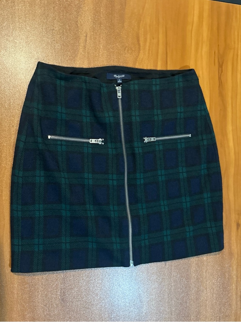 Madewell 1937 Zip Front Mini Skirt‎ Dark Green Plaid Wool Blend Size 0
